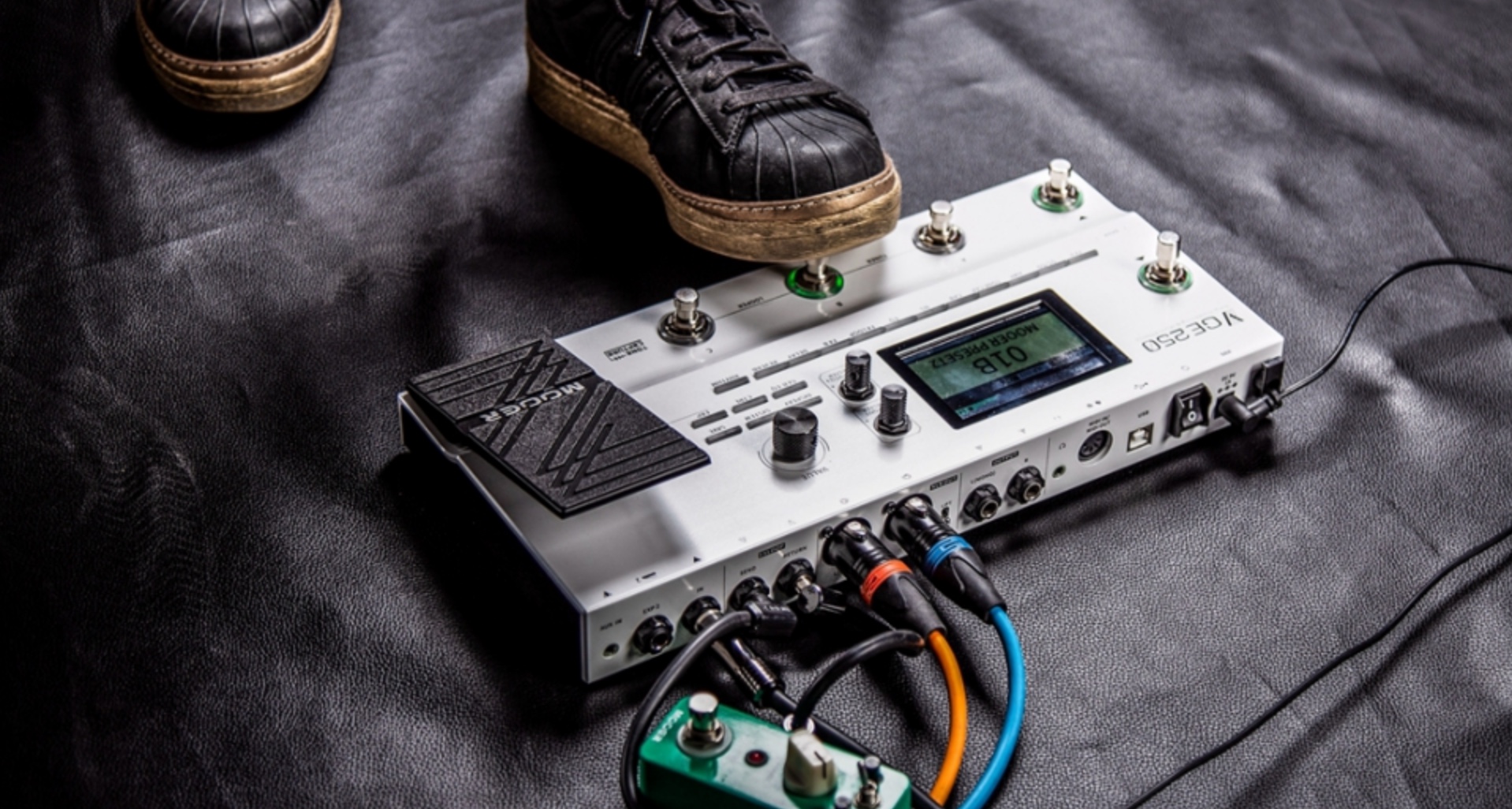 ギター MOOER GE250 Mooer GE 250 - MOOER - Multiefekty - Sklep Guitar Center